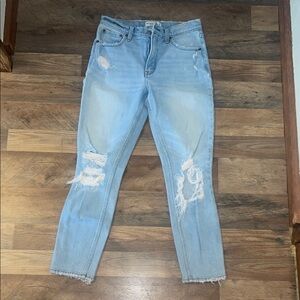 Abercrombie and Fitch High Rise skinny jeans size 6/28 destroyed light wash EUC